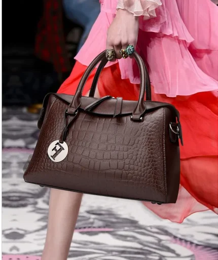 Fashion handbag crocodile pillow bag - Image 4